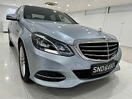 Mercedes Benz E200 Sedan R17 LED 2015 Silver keyless